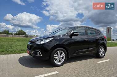 Внедорожник / Кроссовер Hyundai ix35 2012 в 