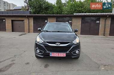Внедорожник / Кроссовер Hyundai ix35 2011 в 