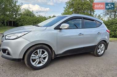 Позашляховик / Кросовер Hyundai ix35 2010 в Полтаві