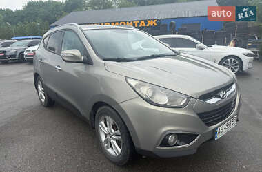 Позашляховик / Кросовер Hyundai ix35 2011 в 