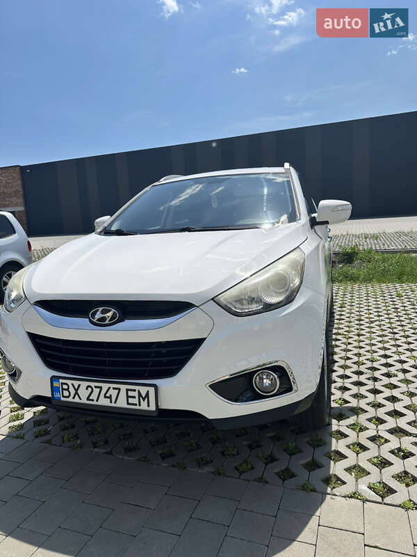 Внедорожник / Кроссовер Hyundai ix35 2013 в Хмельницком