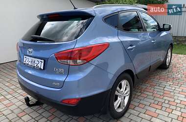 Позашляховик / Кросовер Hyundai ix35 2012 в 
