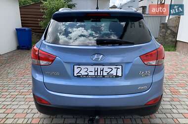 Позашляховик / Кросовер Hyundai ix35 2012 в 