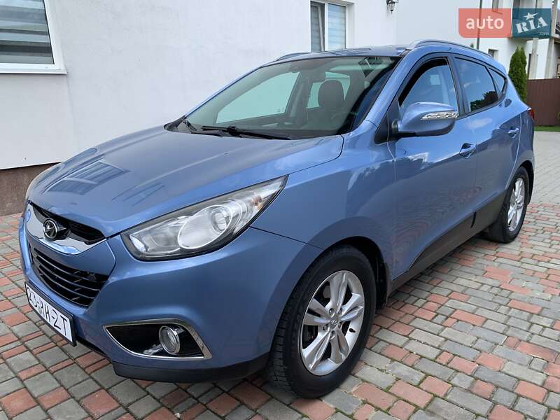 Внедорожник / Кроссовер Hyundai ix35 2012 в Ивано-Франковске