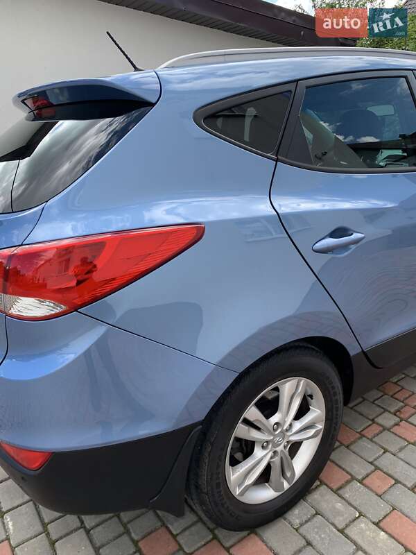 Внедорожник / Кроссовер Hyundai ix35 2012 в Ивано-Франковске
