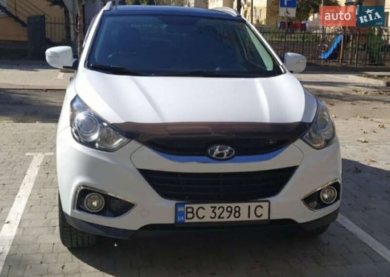 Позашляховик / Кросовер Hyundai ix35 2011 в Городку