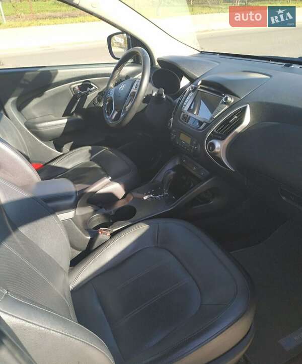 Позашляховик / Кросовер Hyundai ix35 2011 в Городку
