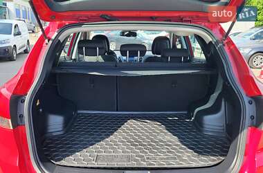 Позашляховик / Кросовер Hyundai ix35 2013 в 
