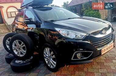 Внедорожник / Кроссовер Hyundai ix35 2013 в 