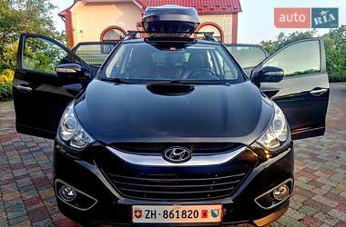 Внедорожник / Кроссовер Hyundai ix35 2013 в 