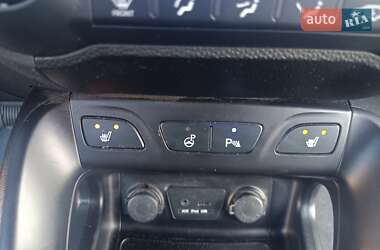 Внедорожник / Кроссовер Hyundai ix35 2013 в 