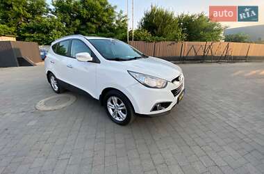 Внедорожник / Кроссовер Hyundai ix35 2011 в Мукачево