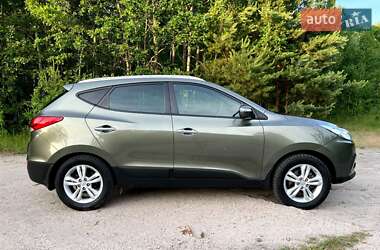 Позашляховик / Кросовер Hyundai ix35 2010 в Радомишлі