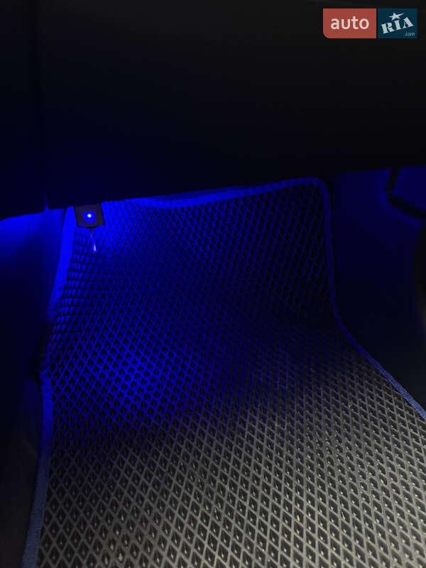 Позашляховик / Кросовер Hyundai ix35 2010 в Харкові