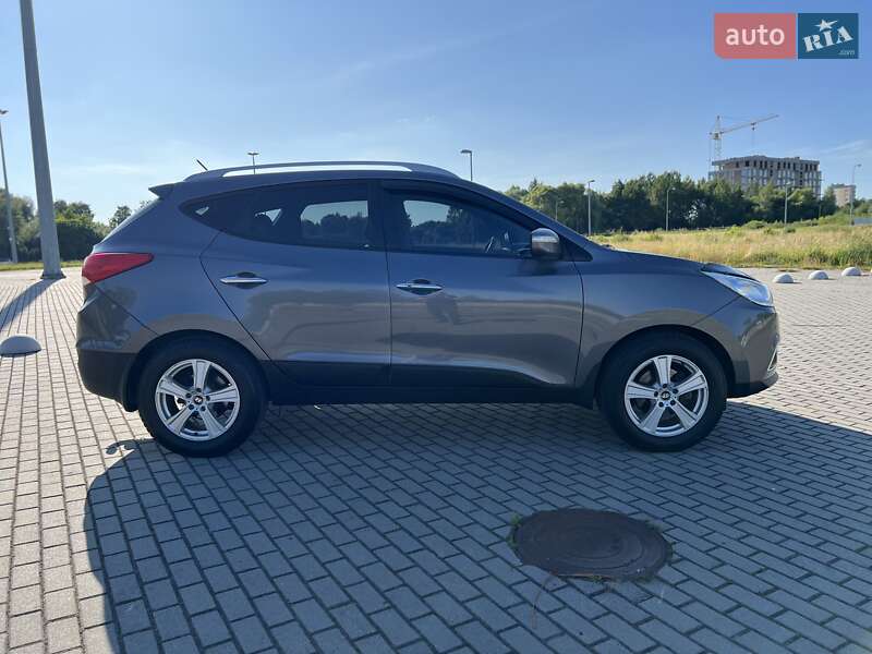 Позашляховик / Кросовер Hyundai ix35 2011 в Львові