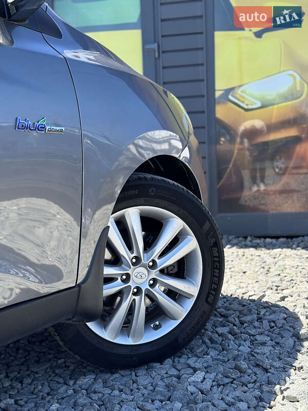 Внедорожник / Кроссовер Hyundai ix35 2013 в Стрые