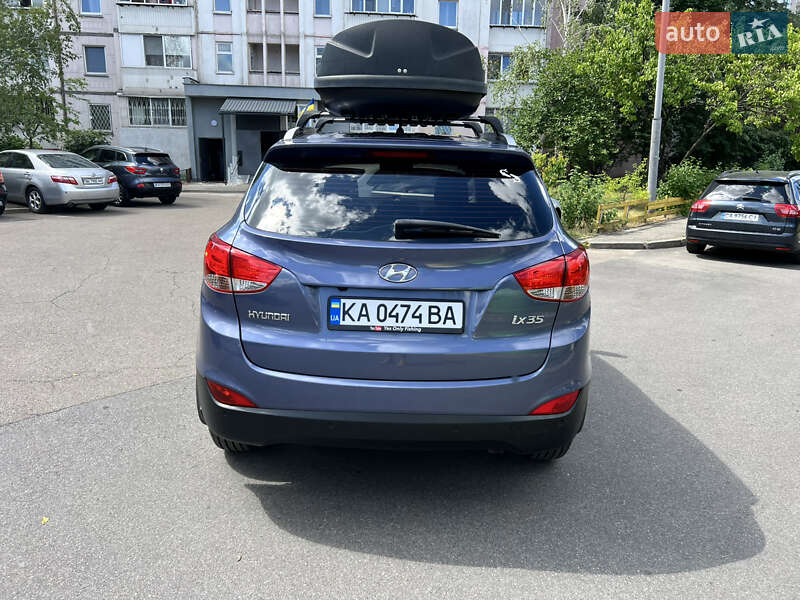 Внедорожник / Кроссовер Hyundai ix35 2011 в Киеве