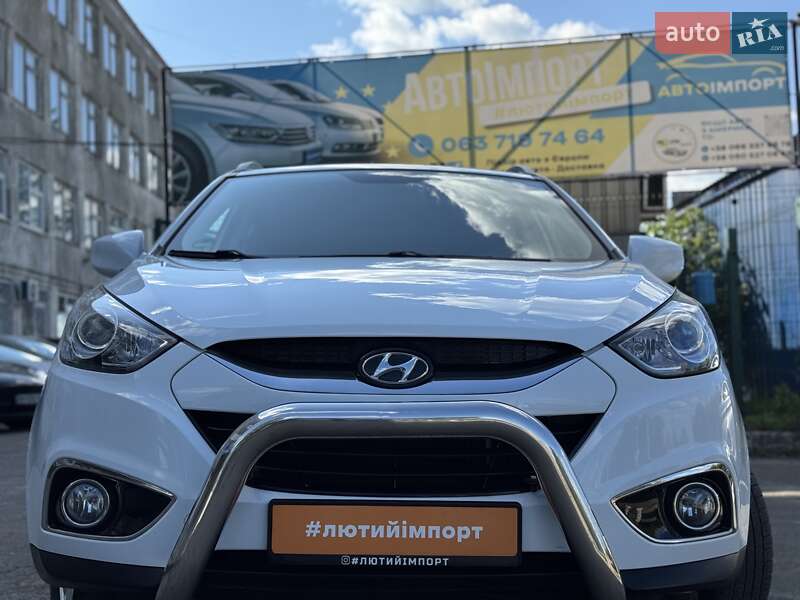 Позашляховик / Кросовер Hyundai ix35 2010 в Сумах