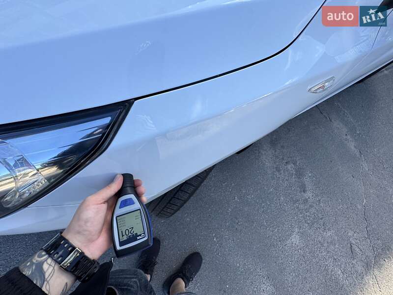 Позашляховик / Кросовер Hyundai ix35 2010 в Сумах