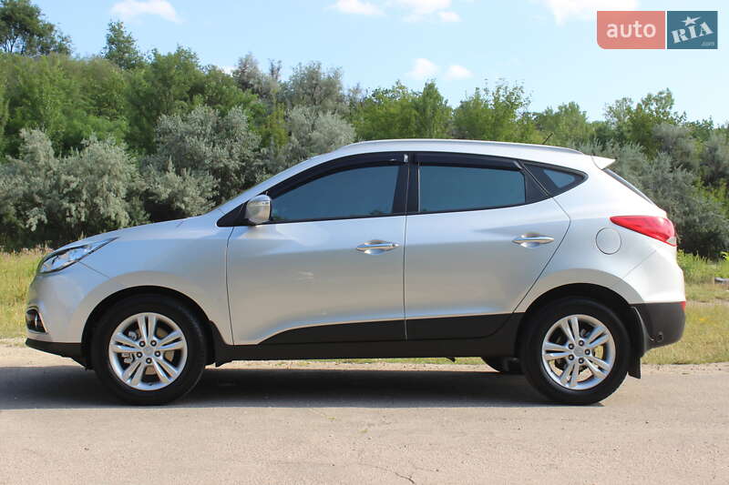 Позашляховик / Кросовер Hyundai ix35 2010 в Дніпрі фото 12 Позашляховик / Кросовер Hyundai ix35 2010 в Дніпрі
