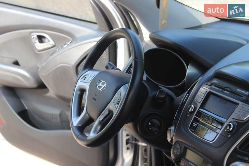 Позашляховик / Кросовер Hyundai ix35 2010 в Дніпрі фото 30 Позашляховик / Кросовер Hyundai ix35 2010 в Дніпрі