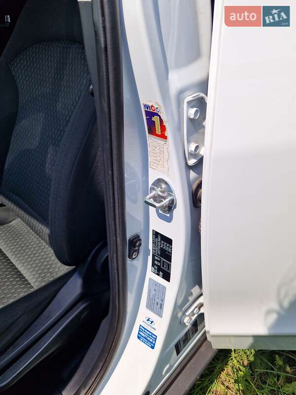 Внедорожник / Кроссовер Hyundai ix35 2011 в Чернигове