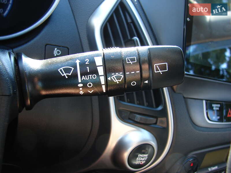 Внедорожник / Кроссовер Hyundai ix35 2012 в Одессе