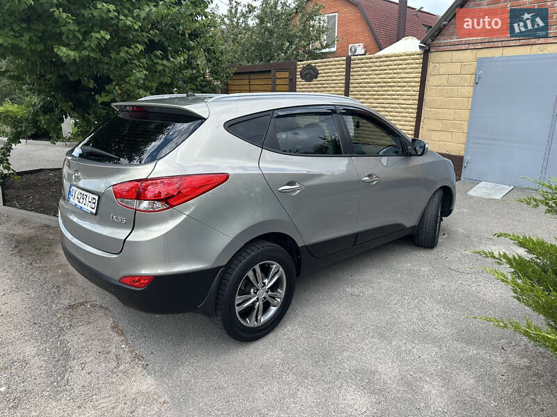 Внедорожник / Кроссовер Hyundai ix35 2011 в Харькове