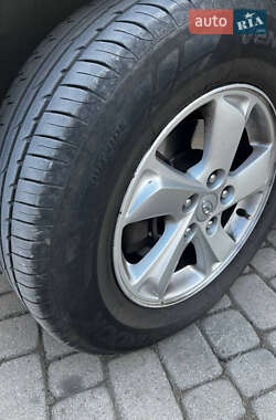 Внедорожник / Кроссовер Hyundai ix35 2010 в 