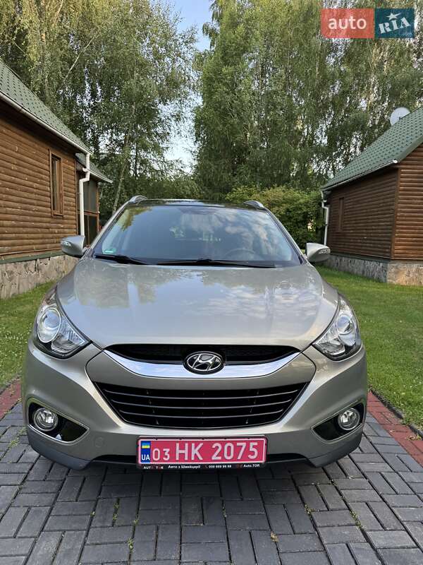 Позашляховик / Кросовер Hyundai ix35 2011 в Луцьку