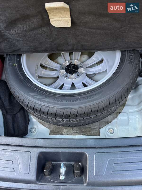 Позашляховик / Кросовер Hyundai ix35 2011 в Луцьку