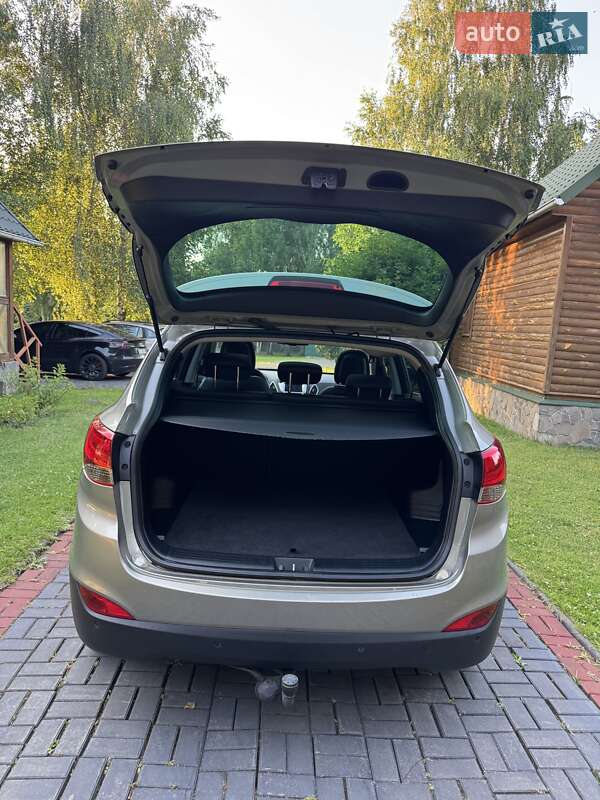 Позашляховик / Кросовер Hyundai ix35 2011 в Луцьку