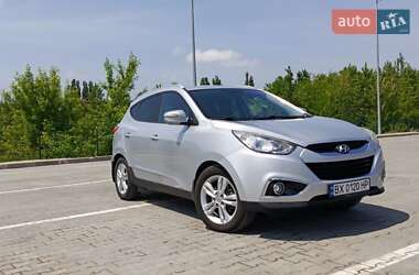 Внедорожник / Кроссовер Hyundai ix35 2010 в Каменец-Подольском