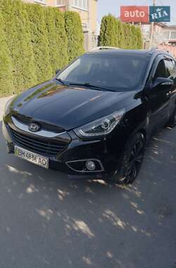 Внедорожник / Кроссовер Hyundai ix35 2010 в 