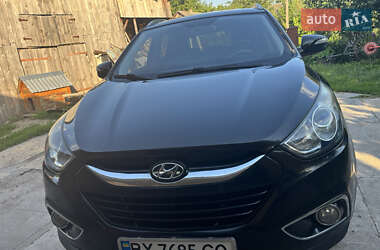 Внедорожник / Кроссовер Hyundai ix35 2011 в Старой Синяве