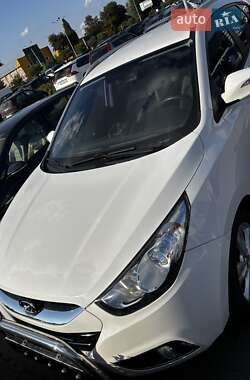 Внедорожник / Кроссовер Hyundai ix35 2012 в Житомире