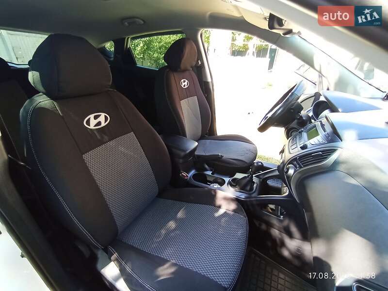 Внедорожник / Кроссовер Hyundai ix35 2014 в Кропивницком