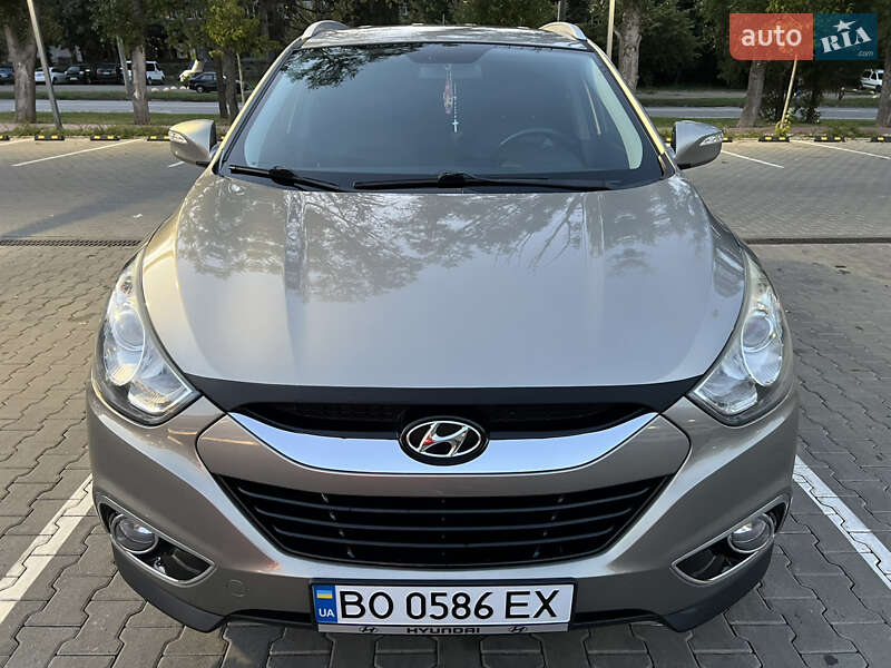 Позашляховик / Кросовер Hyundai ix35 2010 в Чорткові