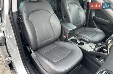 Внедорожник / Кроссовер Hyundai ix35 2014 в 