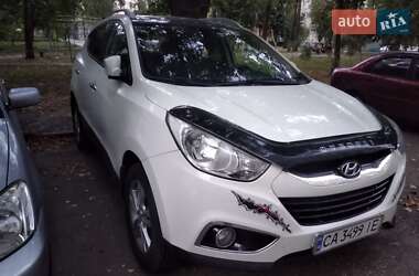 Внедорожник / Кроссовер Hyundai ix35 2010 в Черкассах