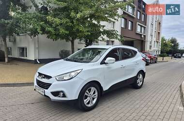 Внедорожник / Кроссовер Hyundai ix35 2011 в Киеве