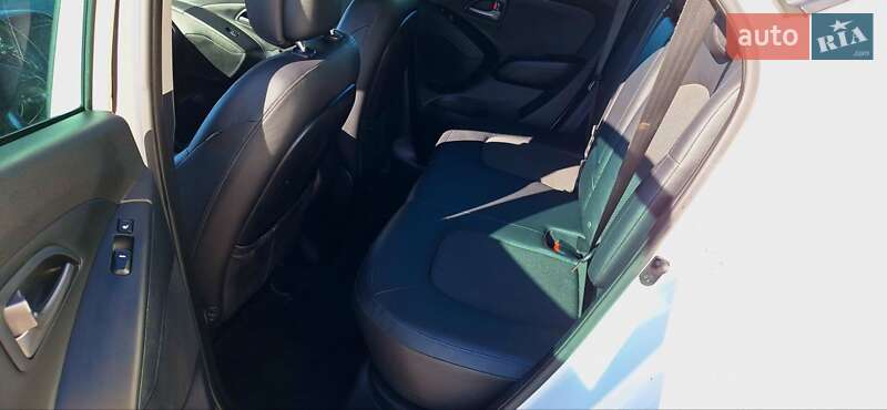 Внедорожник / Кроссовер Hyundai ix35 2015 в Львове