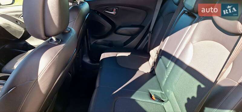Внедорожник / Кроссовер Hyundai ix35 2015 в Львове