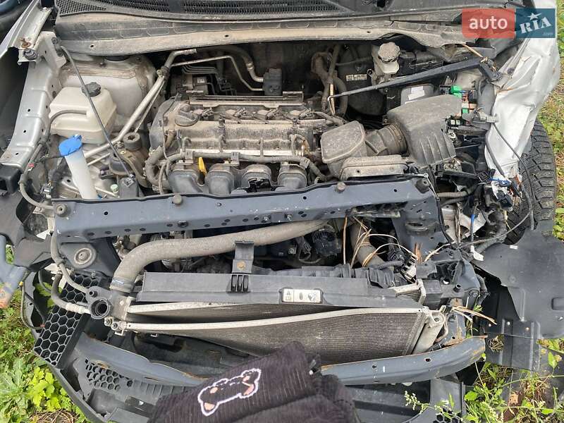 Позашляховик / Кросовер Hyundai ix35 2013 в Житомирі