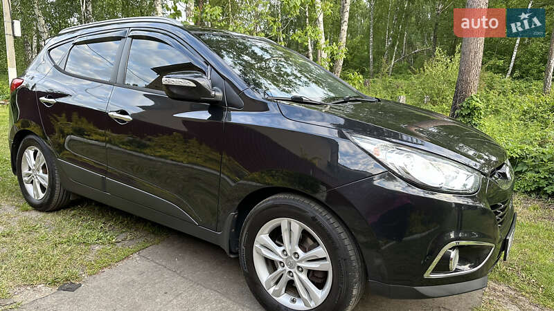 Позашляховик / Кросовер Hyundai ix35 2010 в Києві