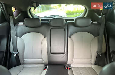 Внедорожник / Кроссовер Hyundai ix35 2012 в 