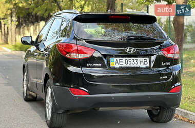 Внедорожник / Кроссовер Hyundai ix35 2012 в 
