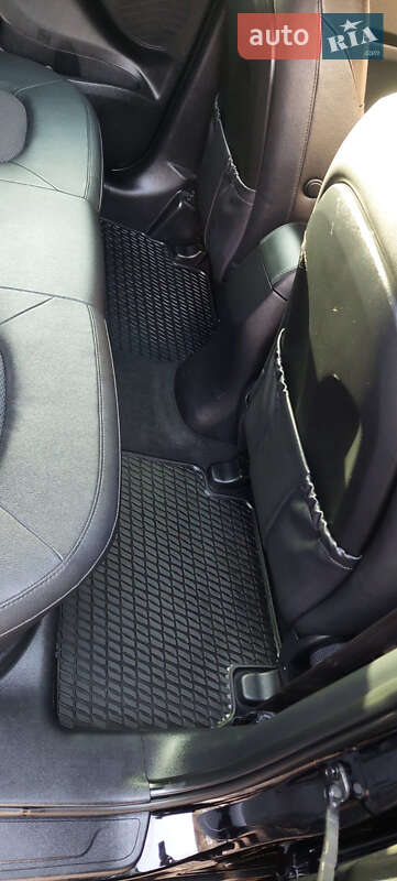 Внедорожник / Кроссовер Hyundai ix35 2013 в Одессе фото 29 Внедорожник / Кроссовер Hyundai ix35 2013 в Одессе