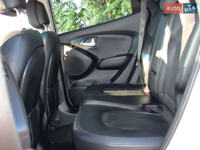 Позашляховик / Кросовер Hyundai ix35 2014 в Одесі фото 18 Позашляховик / Кросовер Hyundai ix35 2014 в Одесі