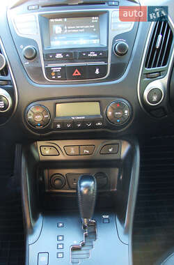 Внедорожник / Кроссовер Hyundai ix35 2014 в 